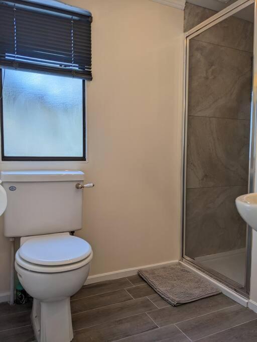 Ferny Roost Cabin. Wrexham Extérieur photo