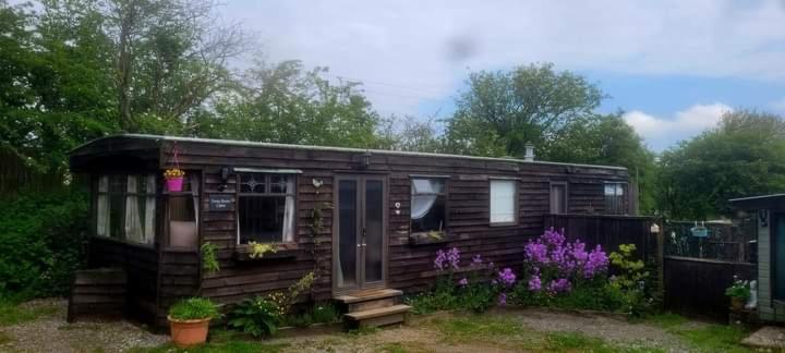 Ferny Roost Cabin. Wrexham Extérieur photo